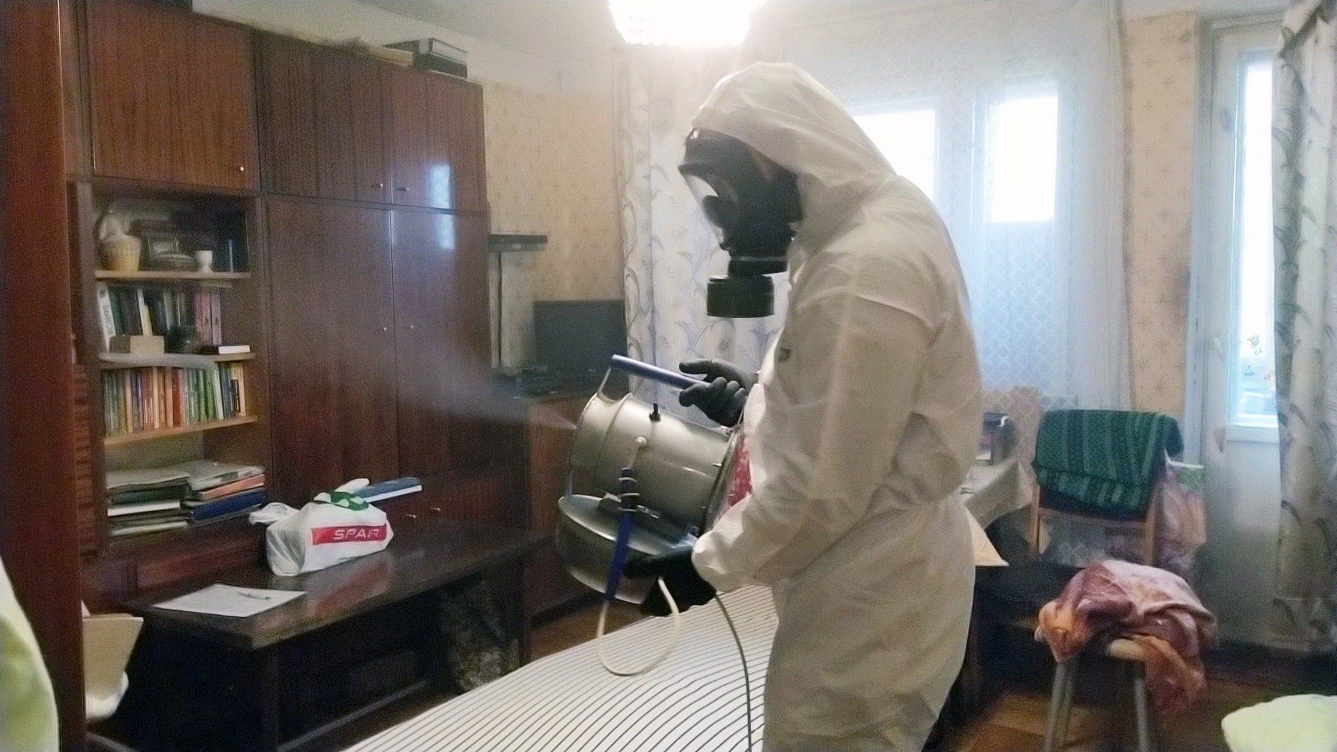 ФОТО Безопасны ли препараты для дезинсекции в Вырице? | подробно